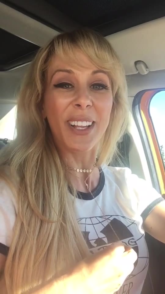 Cherie Deville nan Horny