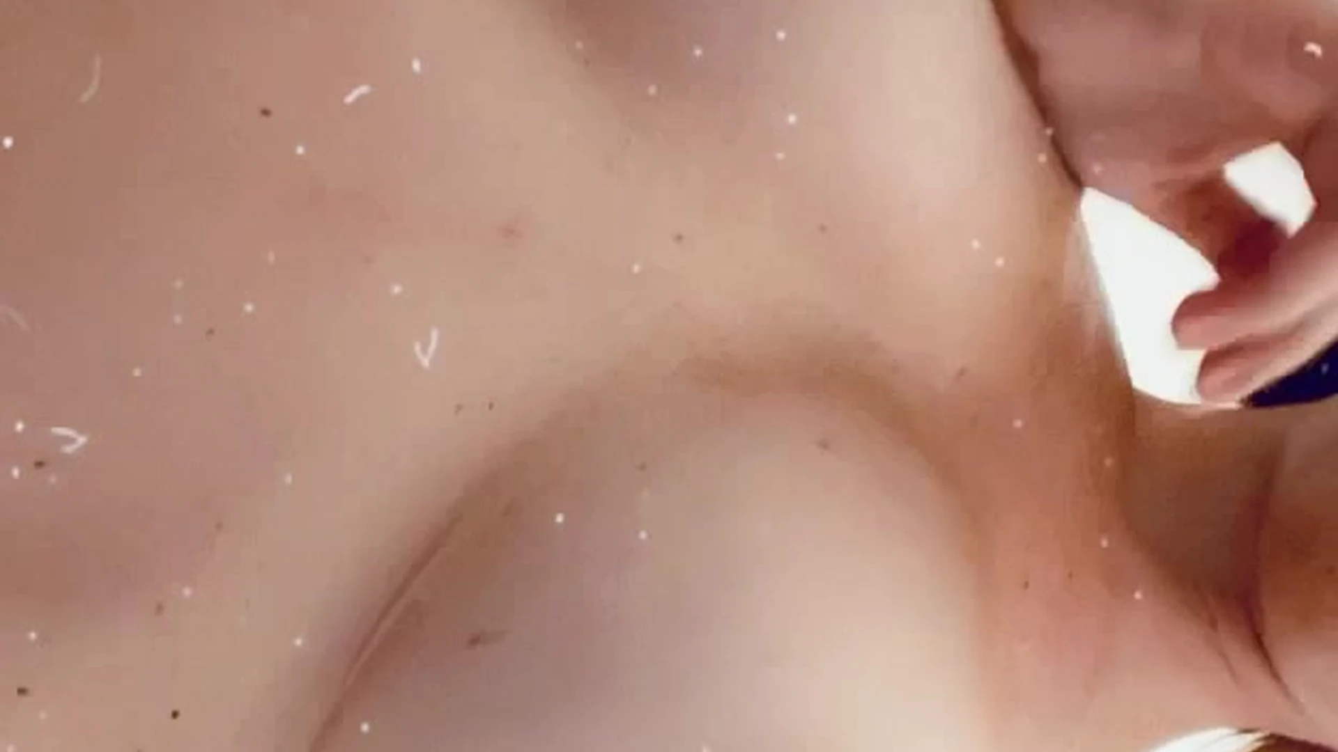 Epic Fake Tits Kit Mercer sextape