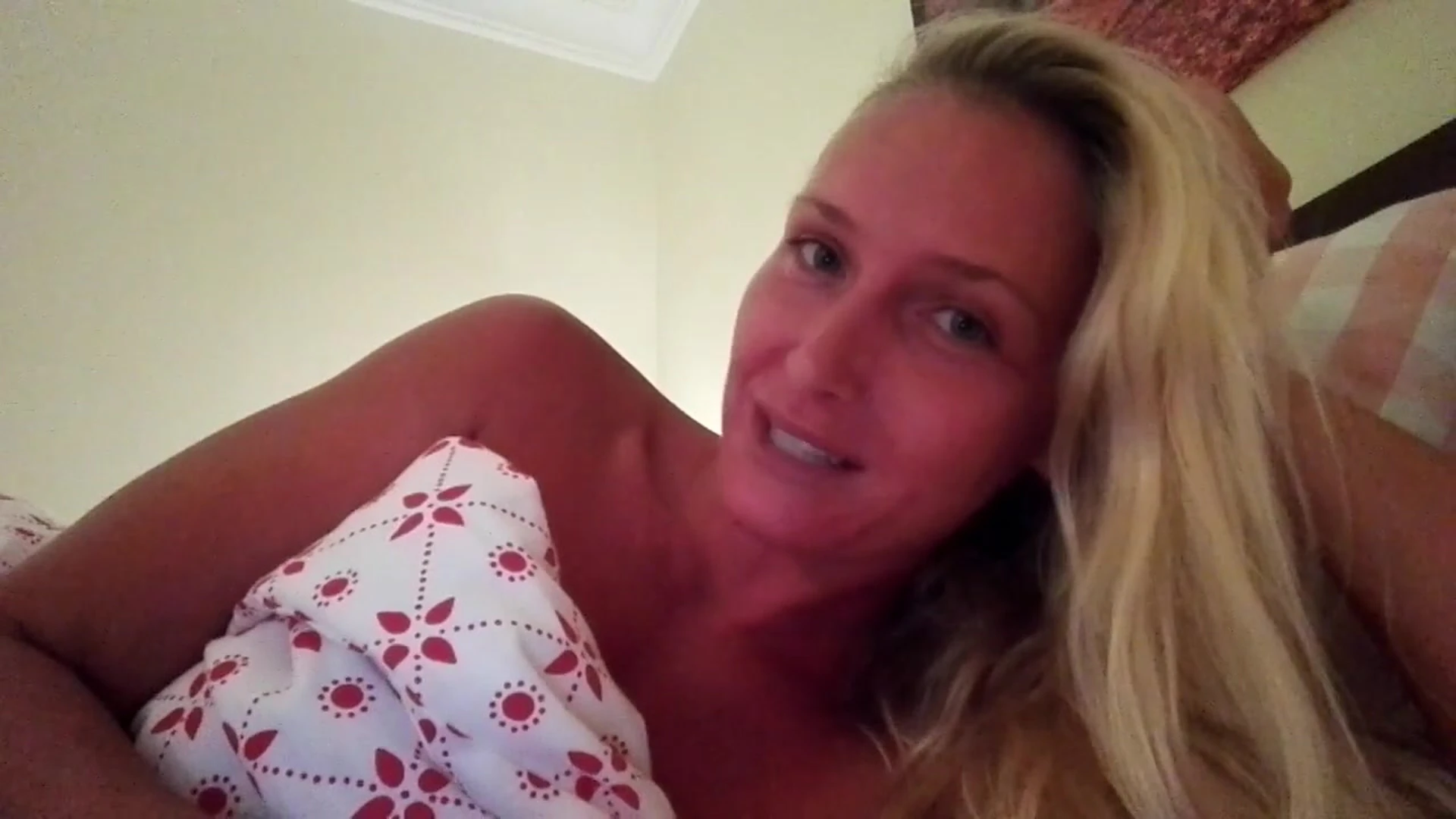 Lingerine Kathia Nobili boobs Epic