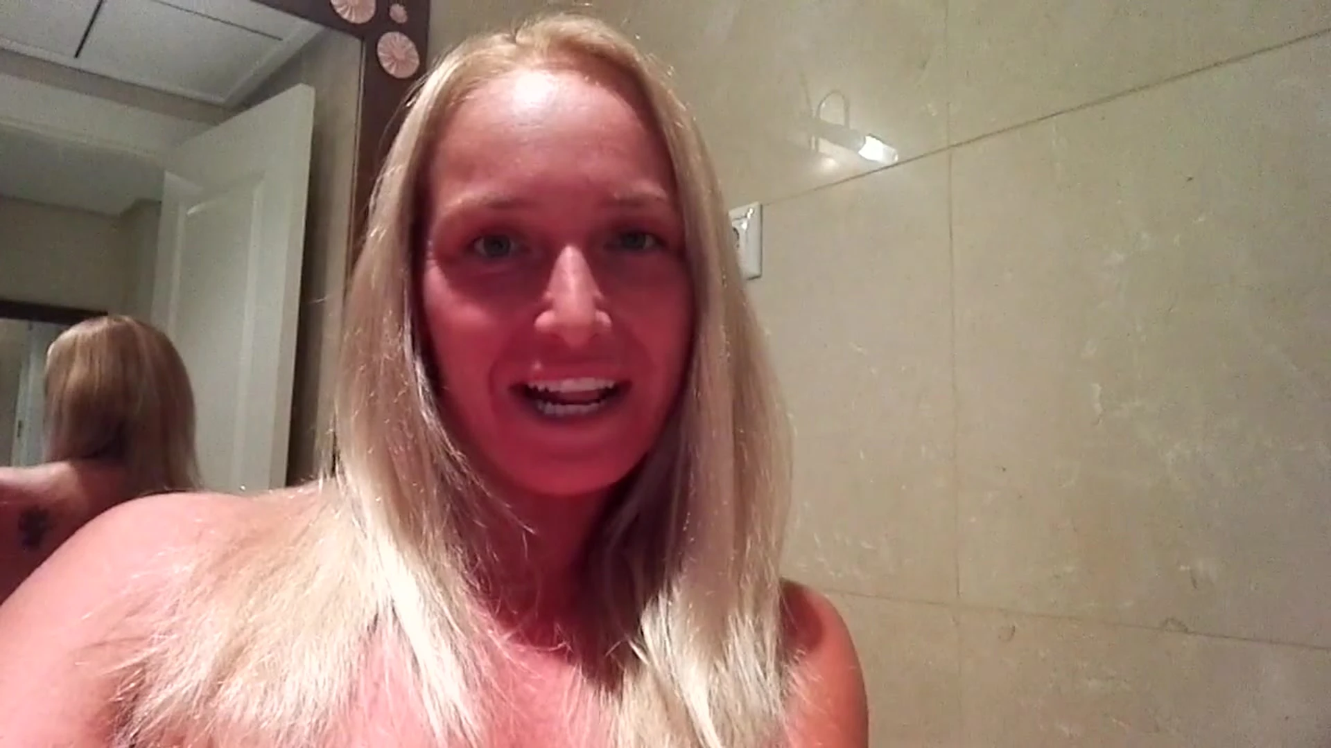 Exposed Squirty Kathia Nobili solo