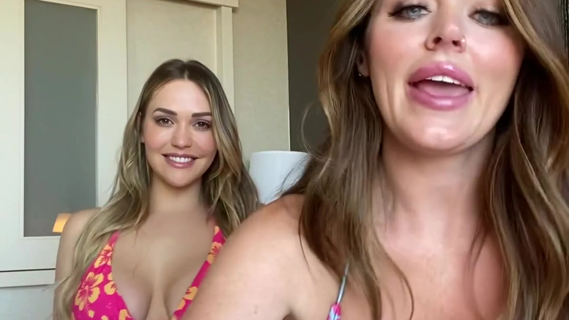 Sensational Big Tits Sophie Dee onlyfans nude