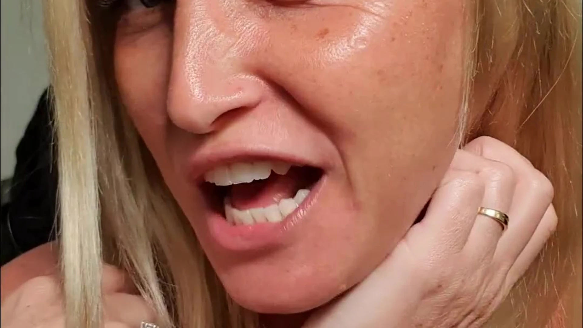 bimbo Amateur Kathia Nobili nude porn leak Epic