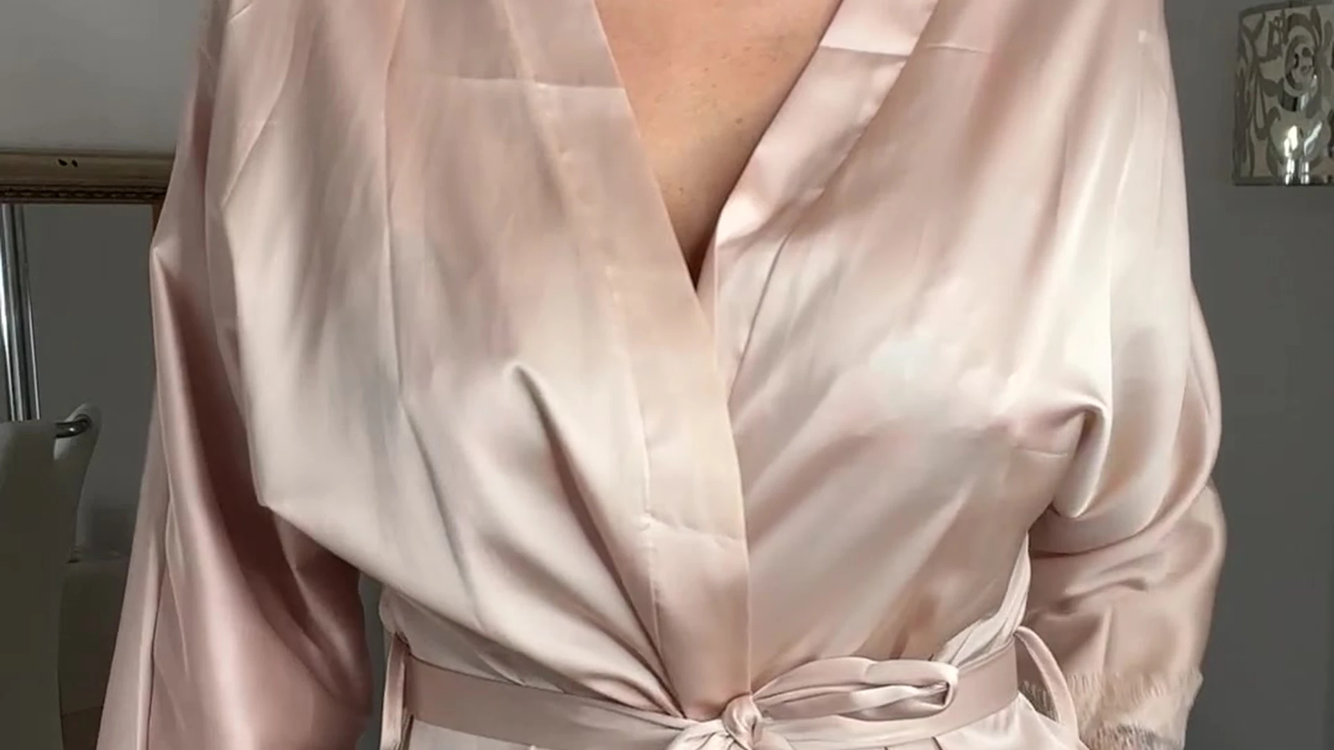 Exposed Dark Hair Estephania nude tits