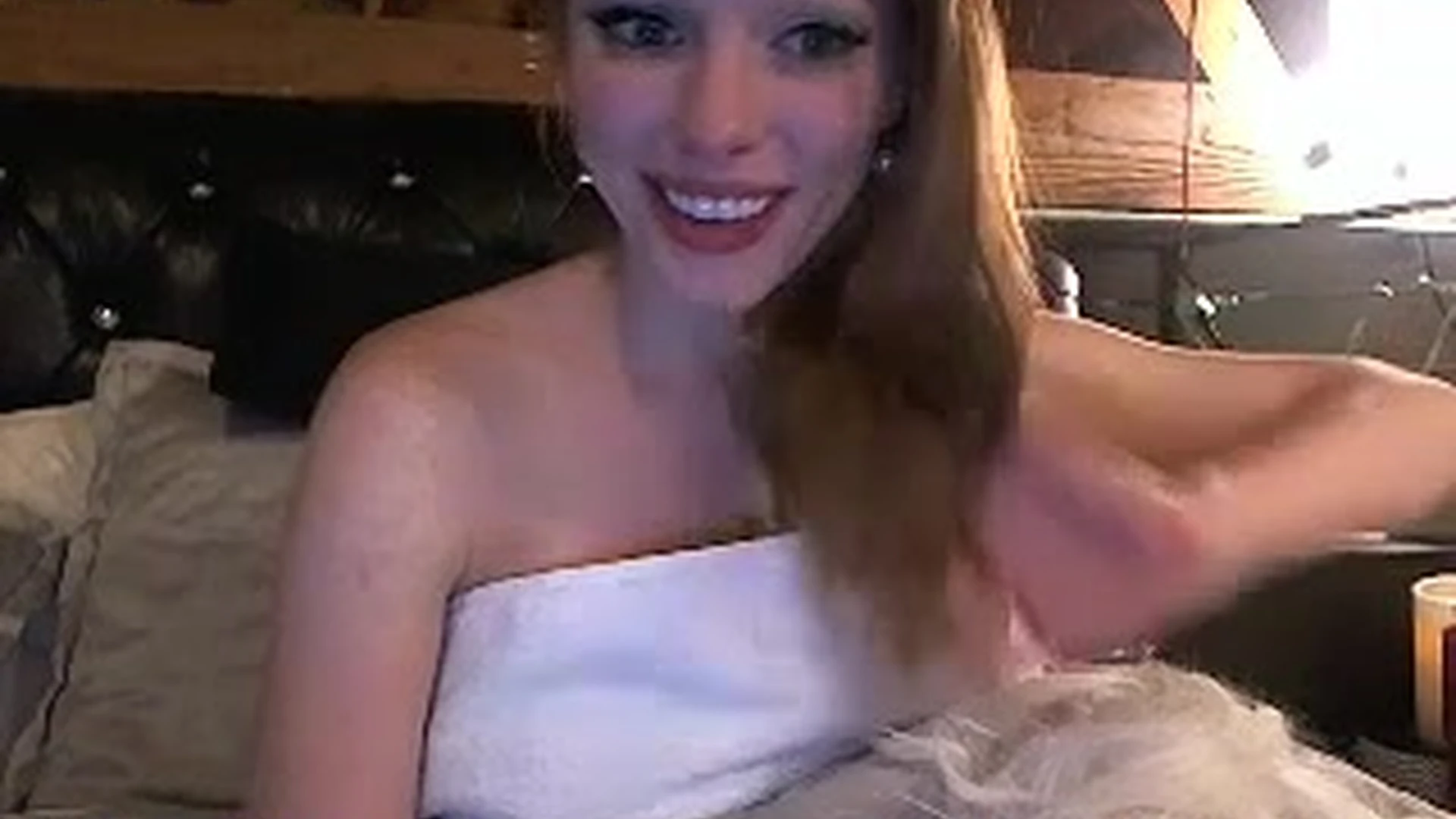 fucktoy American Austin White twitter