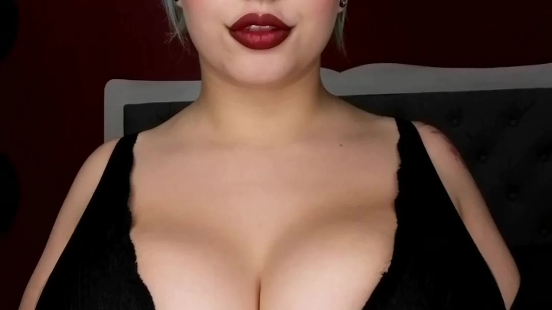 Effervescent  Dark Hair Amarettoh Nude porn Exposed