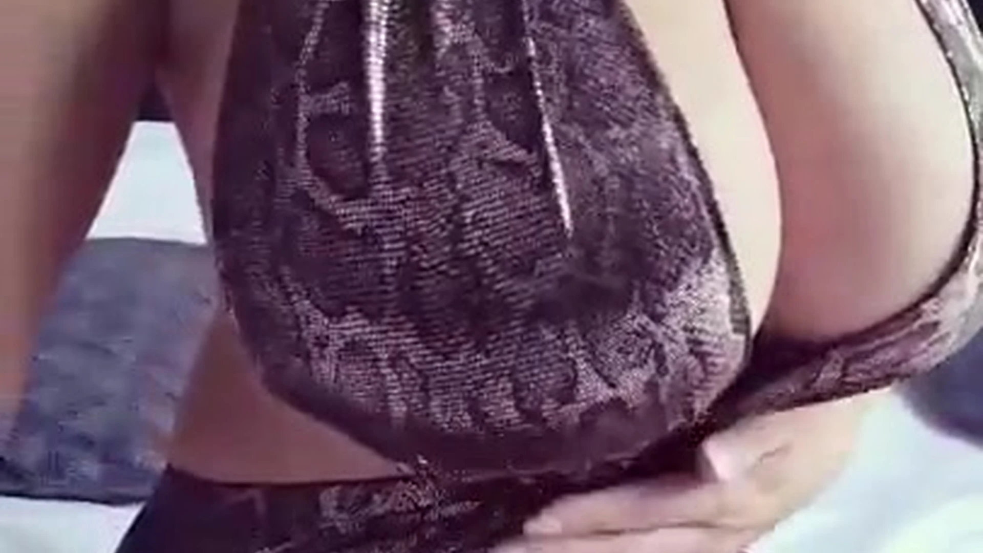 influencer Italian Mady Gio nude Vid